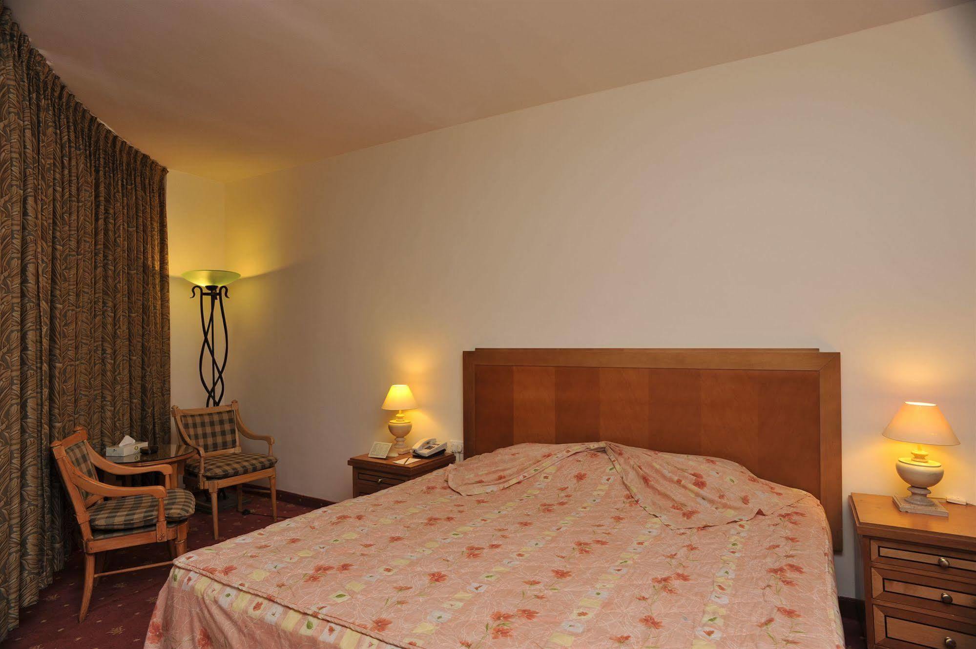 The Liwan Hotel 3*